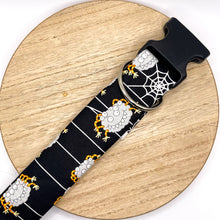 Load image into Gallery viewer, Smiling Spiders Dog Collar