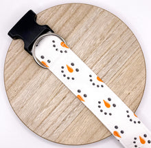 Load image into Gallery viewer, Dog Collar/ Snowman Face Dog Collar/ Winter Dog Collar/ Snowman Dog Collar/ Fabric Dog Collar
