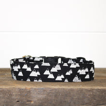 Load image into Gallery viewer, Dog Collar/ Mountain Dog Collar/ Black Dog Collar/ Outdoor Dog Collar/ Fabric Dog Collar